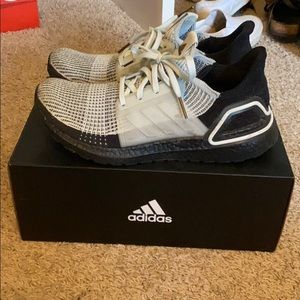 Adidas Ultraboost 19